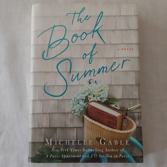 Bundle Hardback Beach Theme Books - Picture 3 of 8